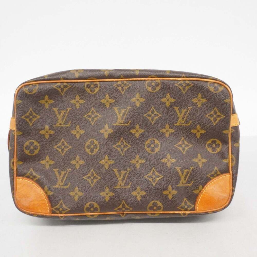 LOUIS VUITTON Brown Monogram Clutch Bag - Picture 10 of 10